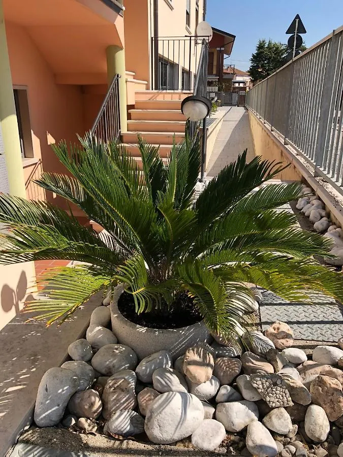 Apartment Appartamento Bianco - Peschiera Del Garda