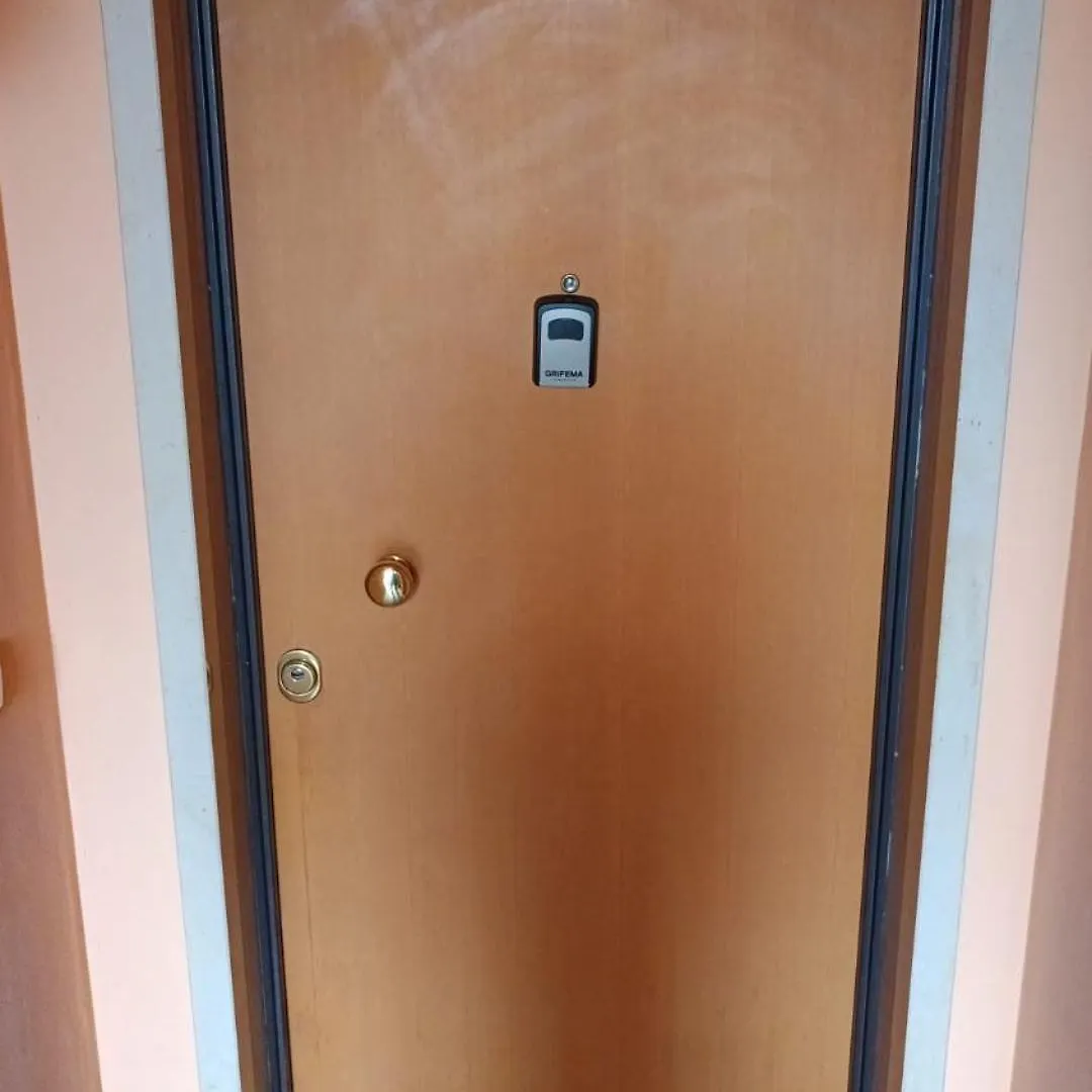 Apartment Appartamento Bianco - Peschiera Del Garda Italy